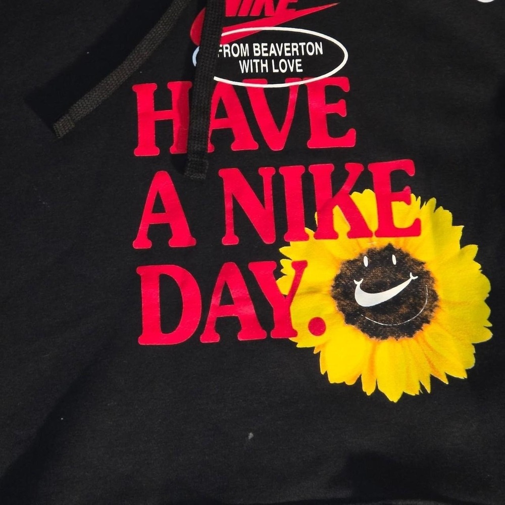 Nike hoodie